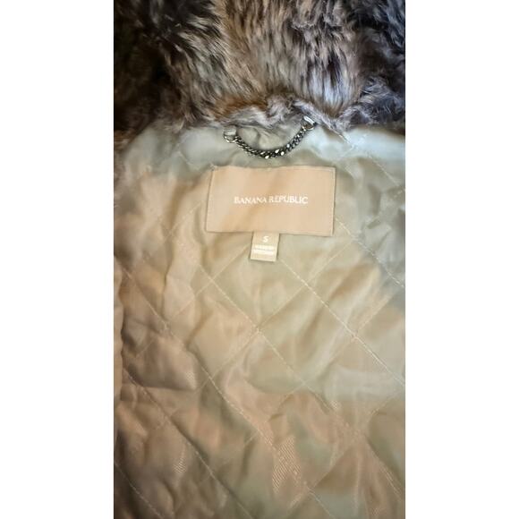 Faux Fur Vest: Banana Republic - Picture 4 of 4